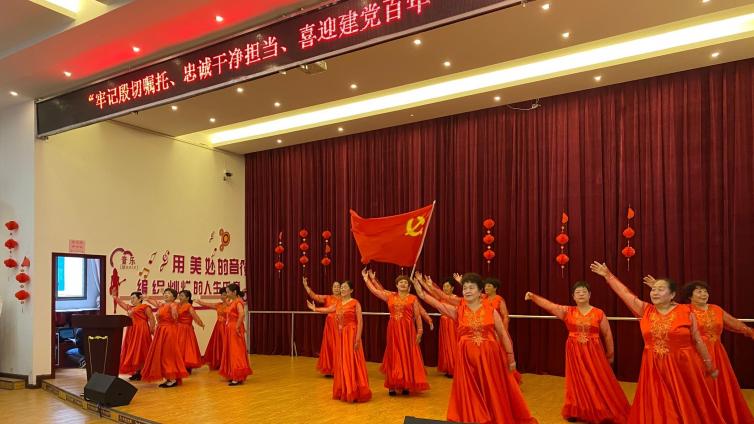 毕节广播电视大学（毕节市社区教育指导服务中心）与桂花社区开展“学党史、感党恩”主题音乐主题 教育活动